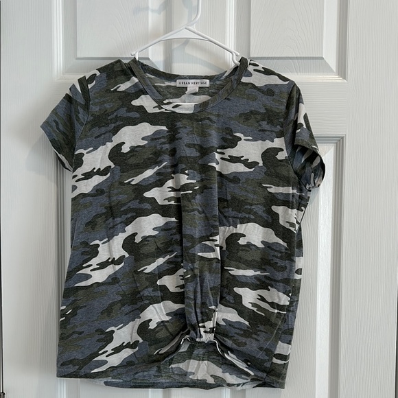 Urban Heritage Tops - Urban Heritage Camouflage T-Shirt